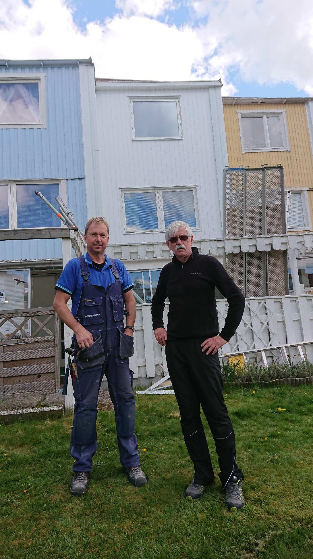 Litet radhus får ny fasad