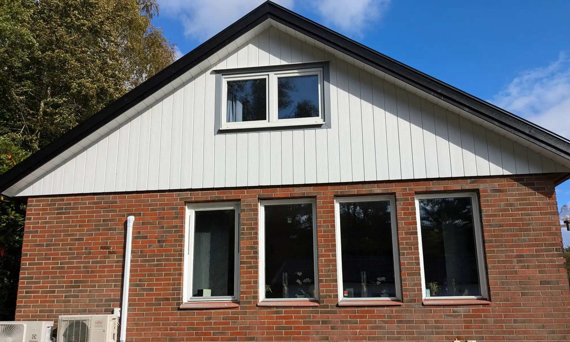 Stående panel utomhus